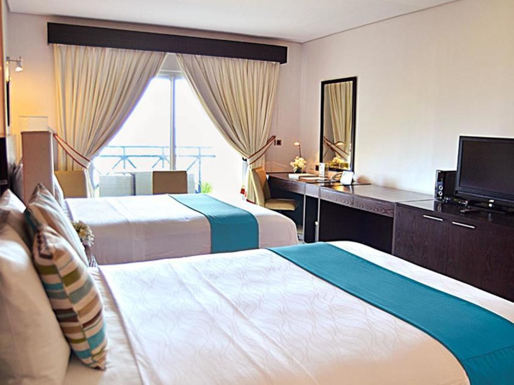 Thunderbird Resorts - Poro Point San Fernando City  Exterior foto