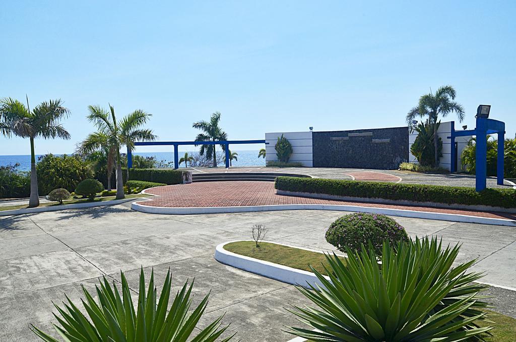 Thunderbird Resorts - Poro Point San Fernando City  Exterior foto