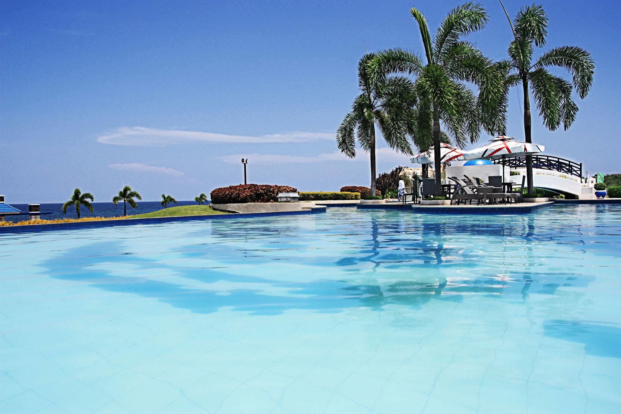 Thunderbird Resorts - Poro Point San Fernando City  Exterior foto